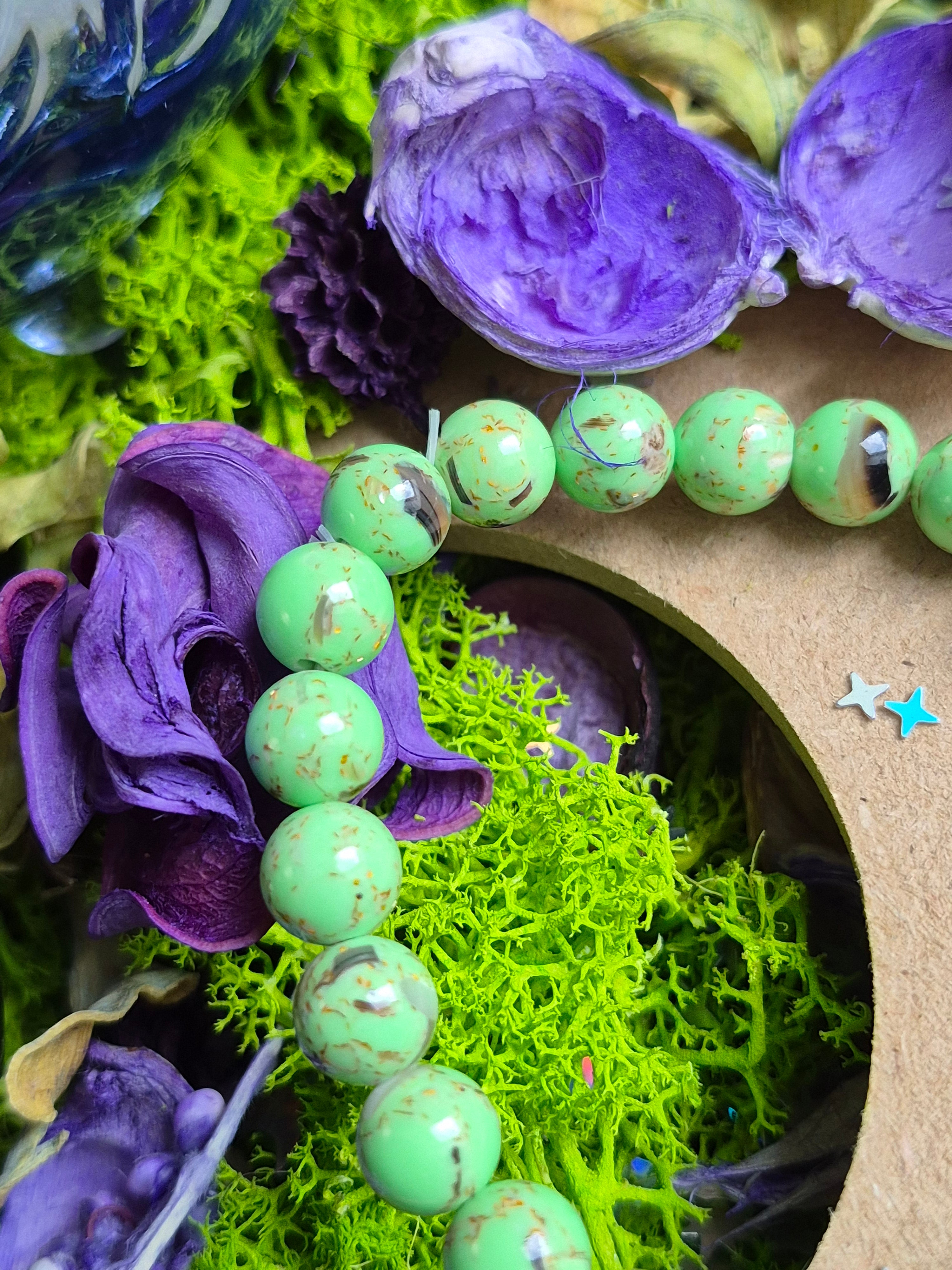 Bracelet élastique –  Howlite coquillage vert - taille 08 mm