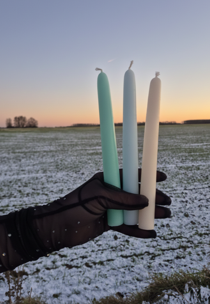 Bougie - hauteur 20 cm (menthe, ciel ou papyrus)